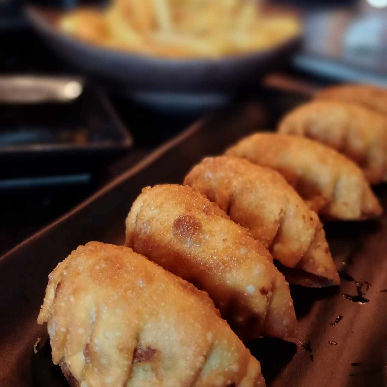 ENTRADAS - DEEP FRIED GYOZA