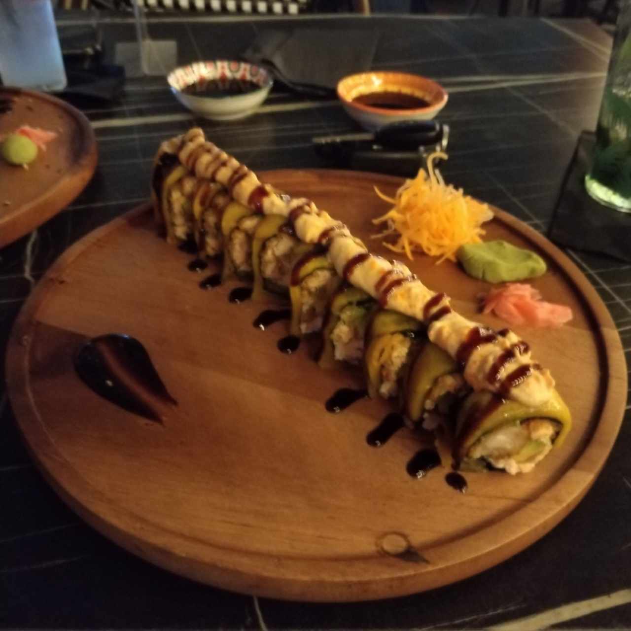 SUSHI - TAKAHIRO ROLL