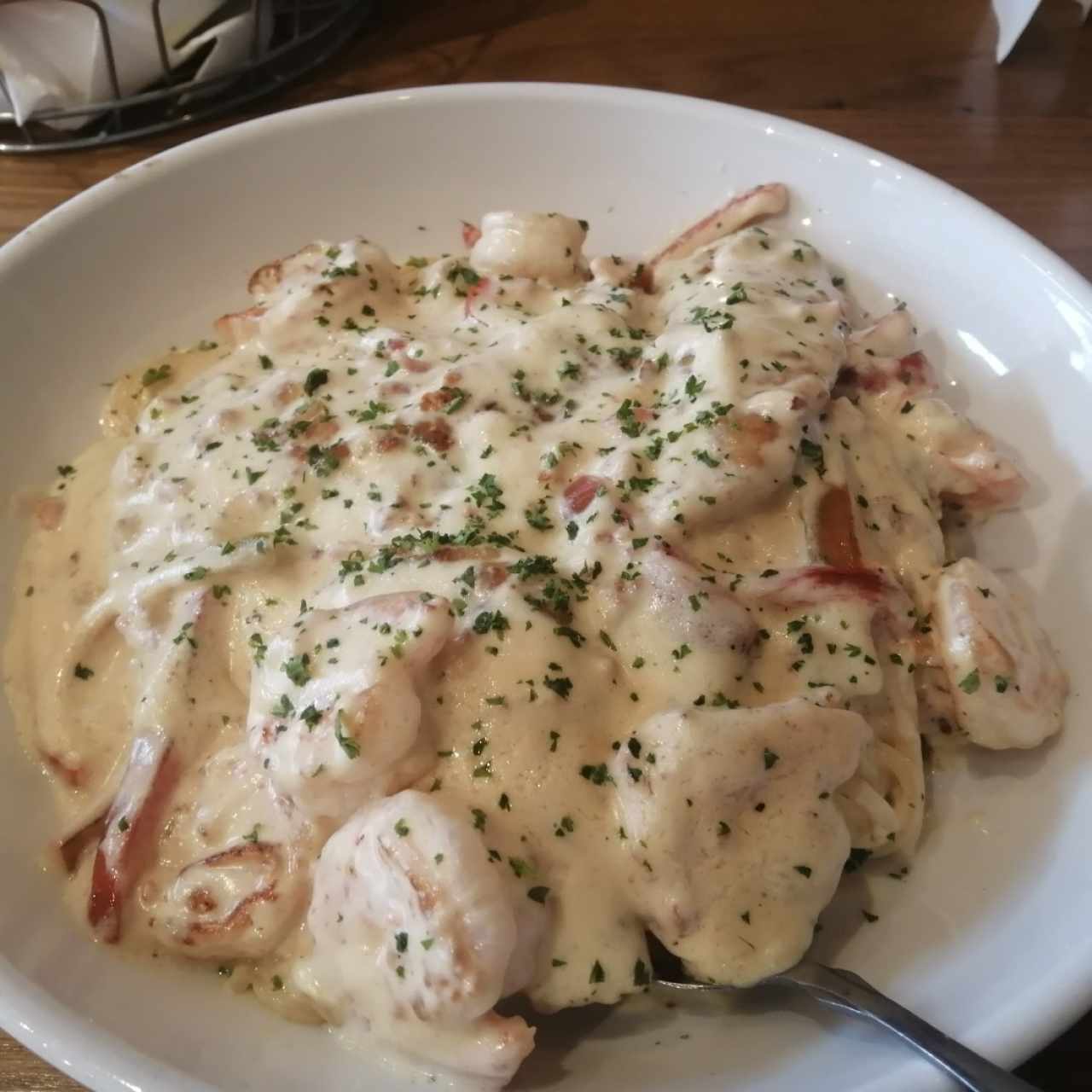 Classic Entreés - Chicken & Shrimp Carbonara