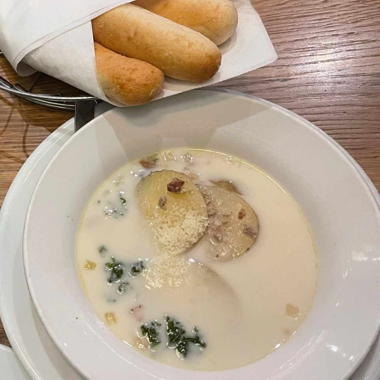 Soup & Salad - Zuppa Toscana