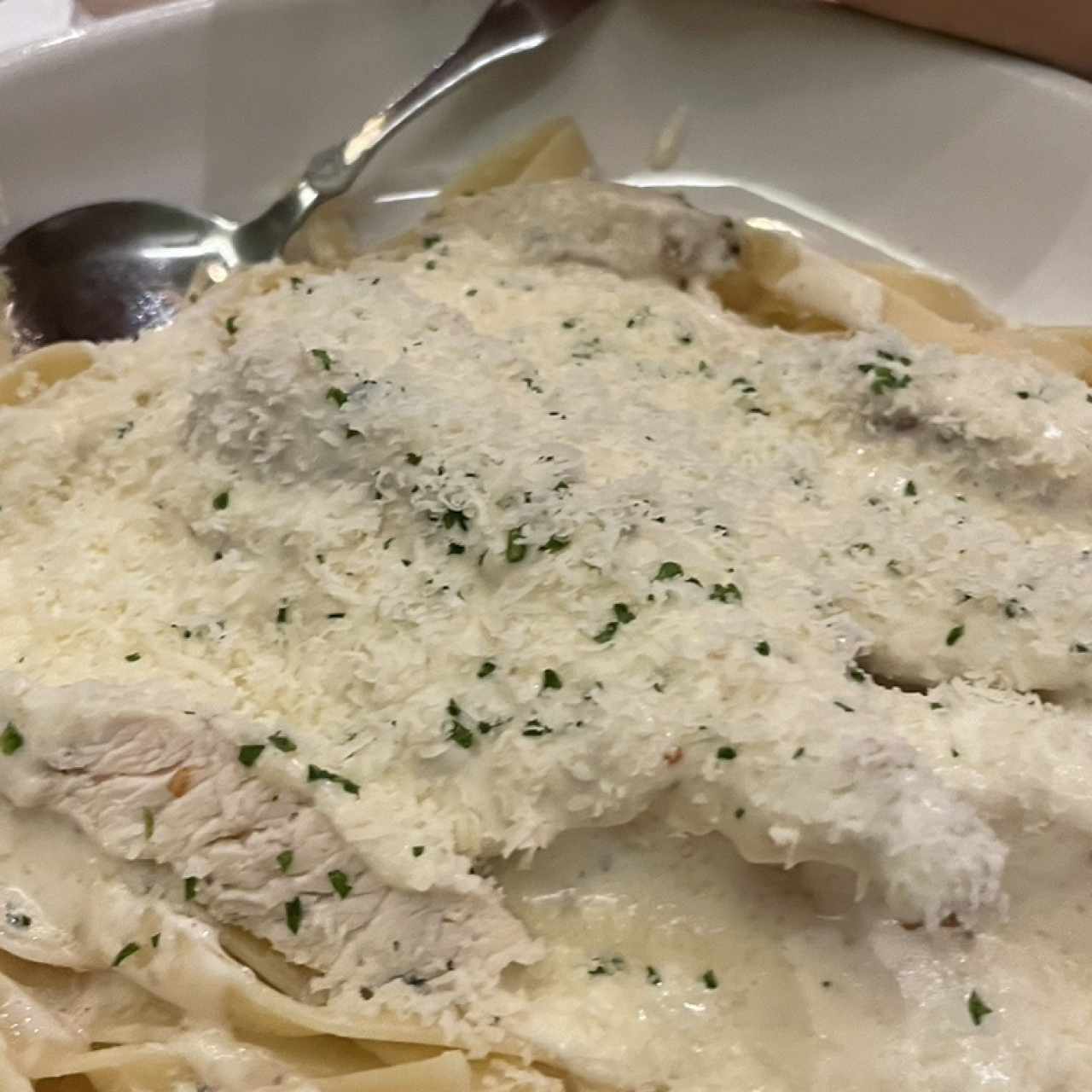 Amazing Alfredos - Fettuccine Alfredo