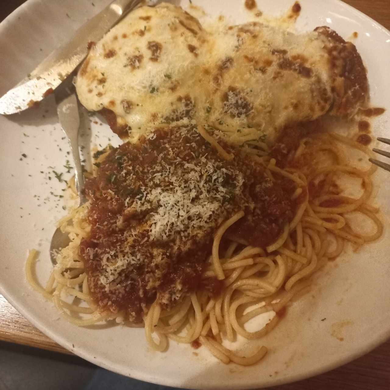 Classic Entreés - Chicken Parmigiana