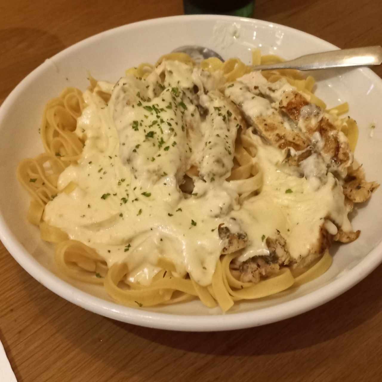 Amazing Alfredos - Chicken Alfredo