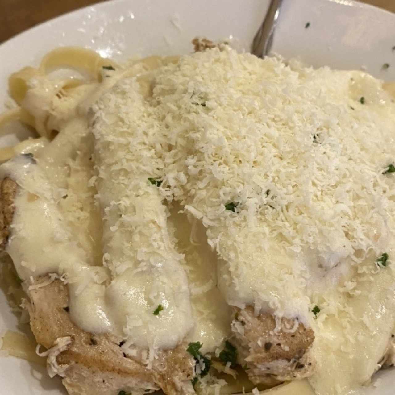 Amazing Alfredos - Chicken Alfredo