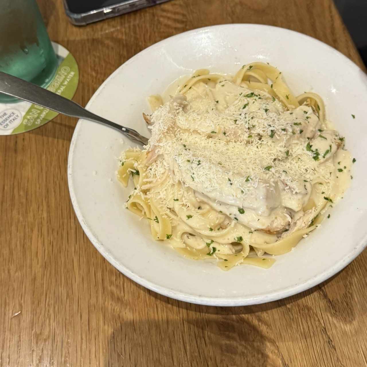 Amazing Alfredos - Chicken Alfredo