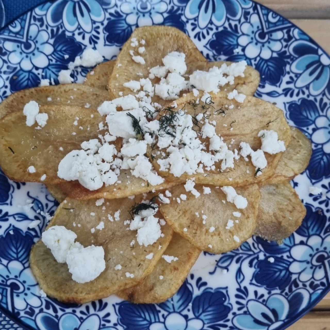 Patates Tiganetes Me Feta