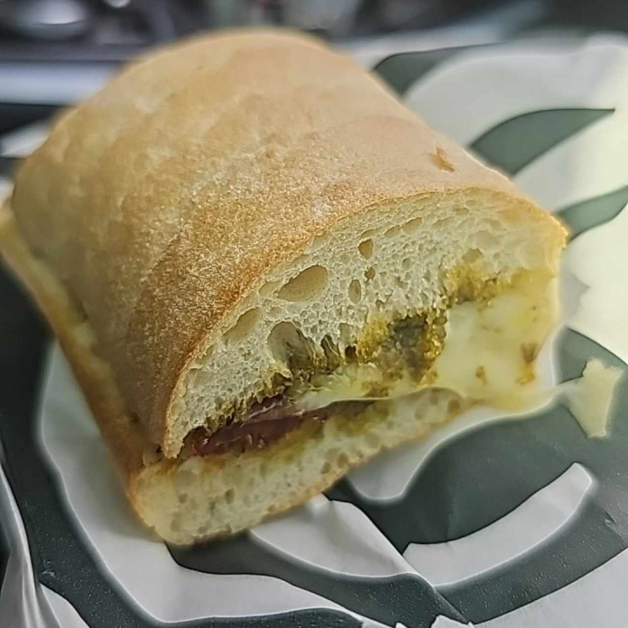 panini de queso con tomate