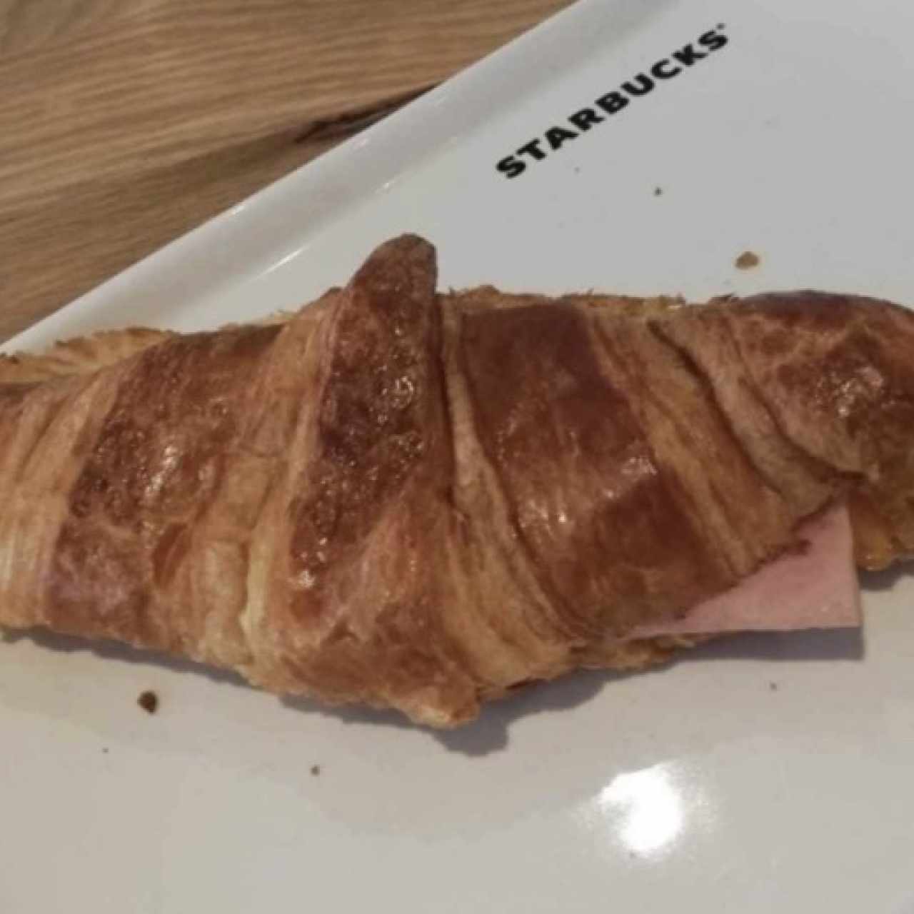 Croissant de jamón