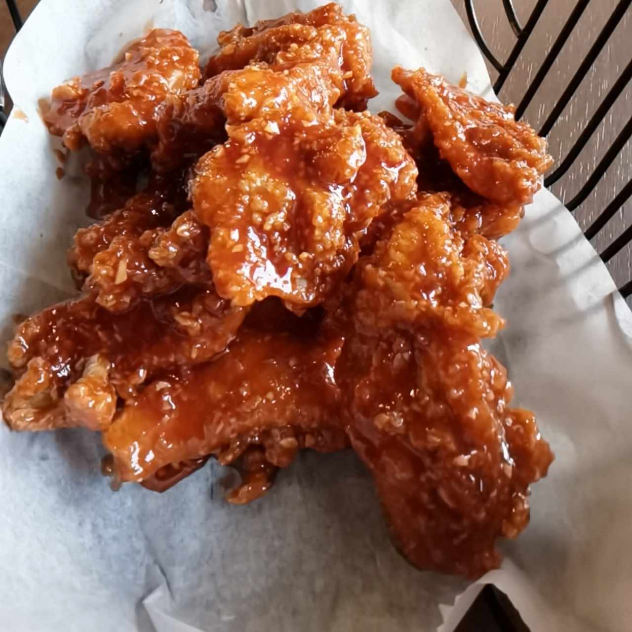 BONELESS / WINGS - SECRET SAUCE