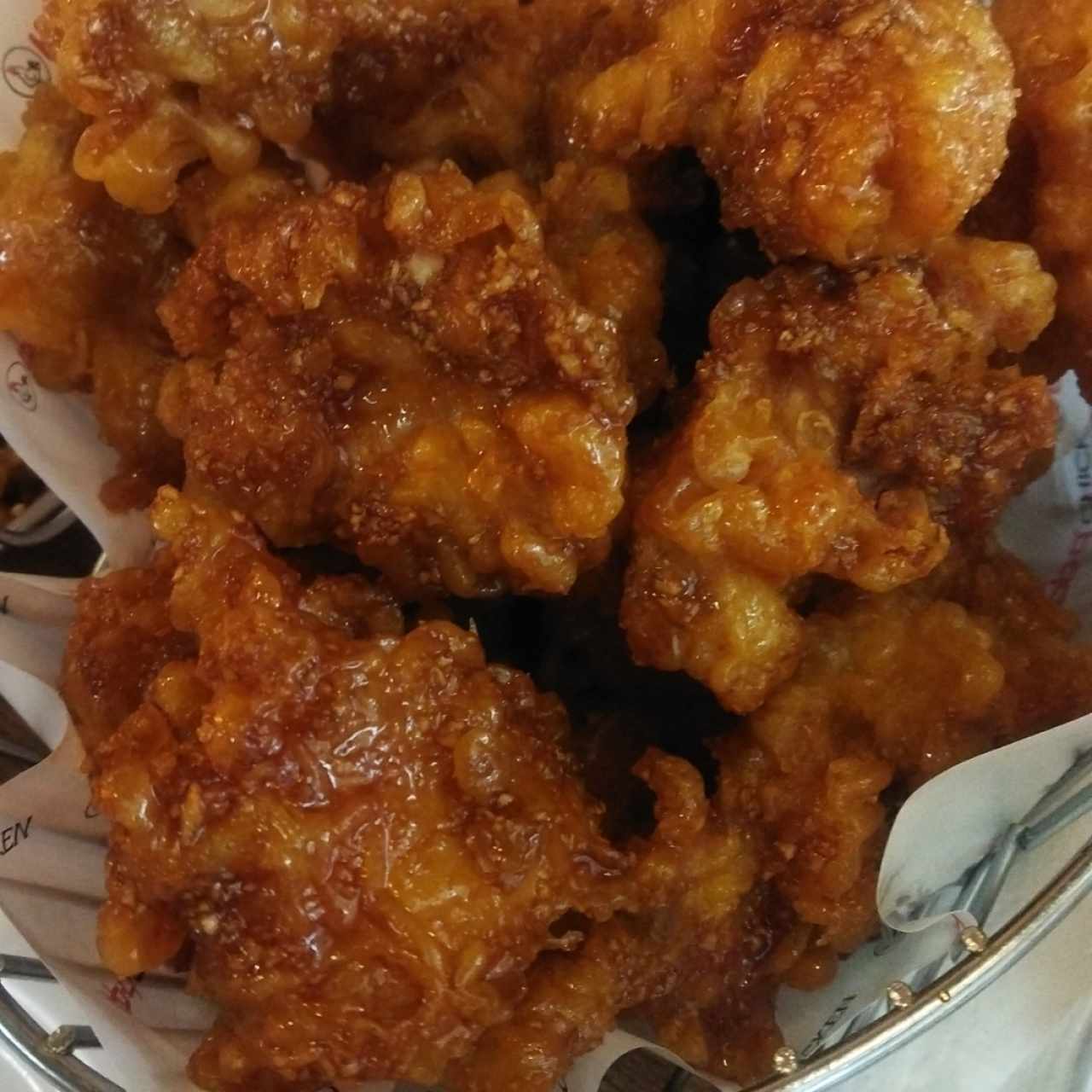 Boneless / Wings - Hot Spicy