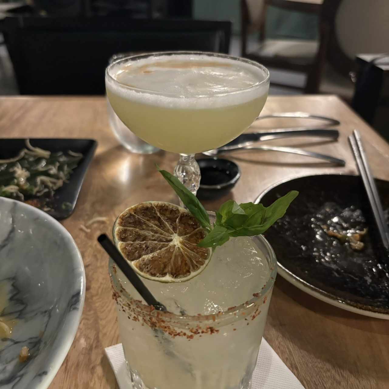 Pisco sour y un mezcalito