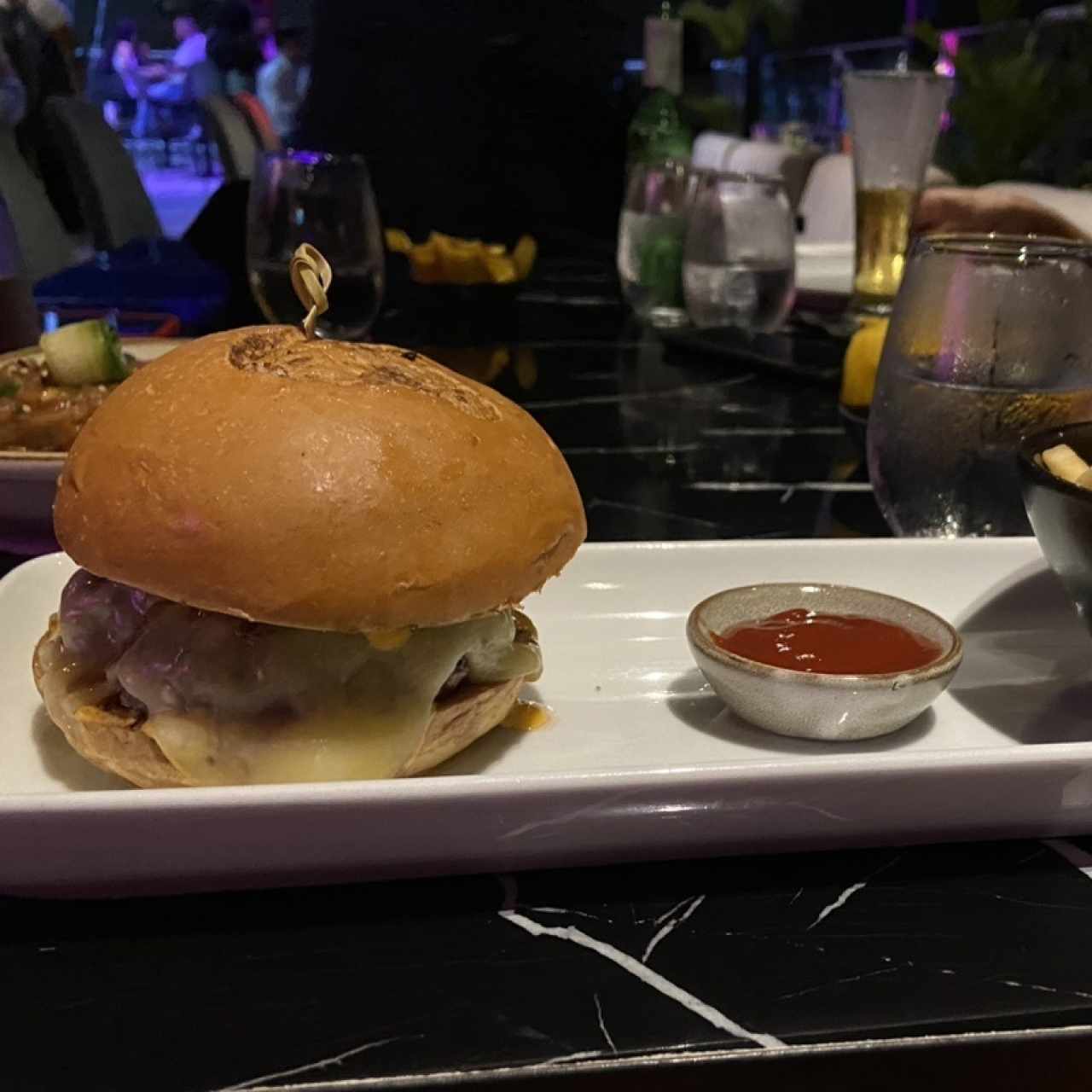 Menú - CIELO BURGER