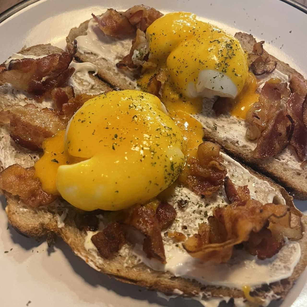 Benedictinos - Bacon Applewood