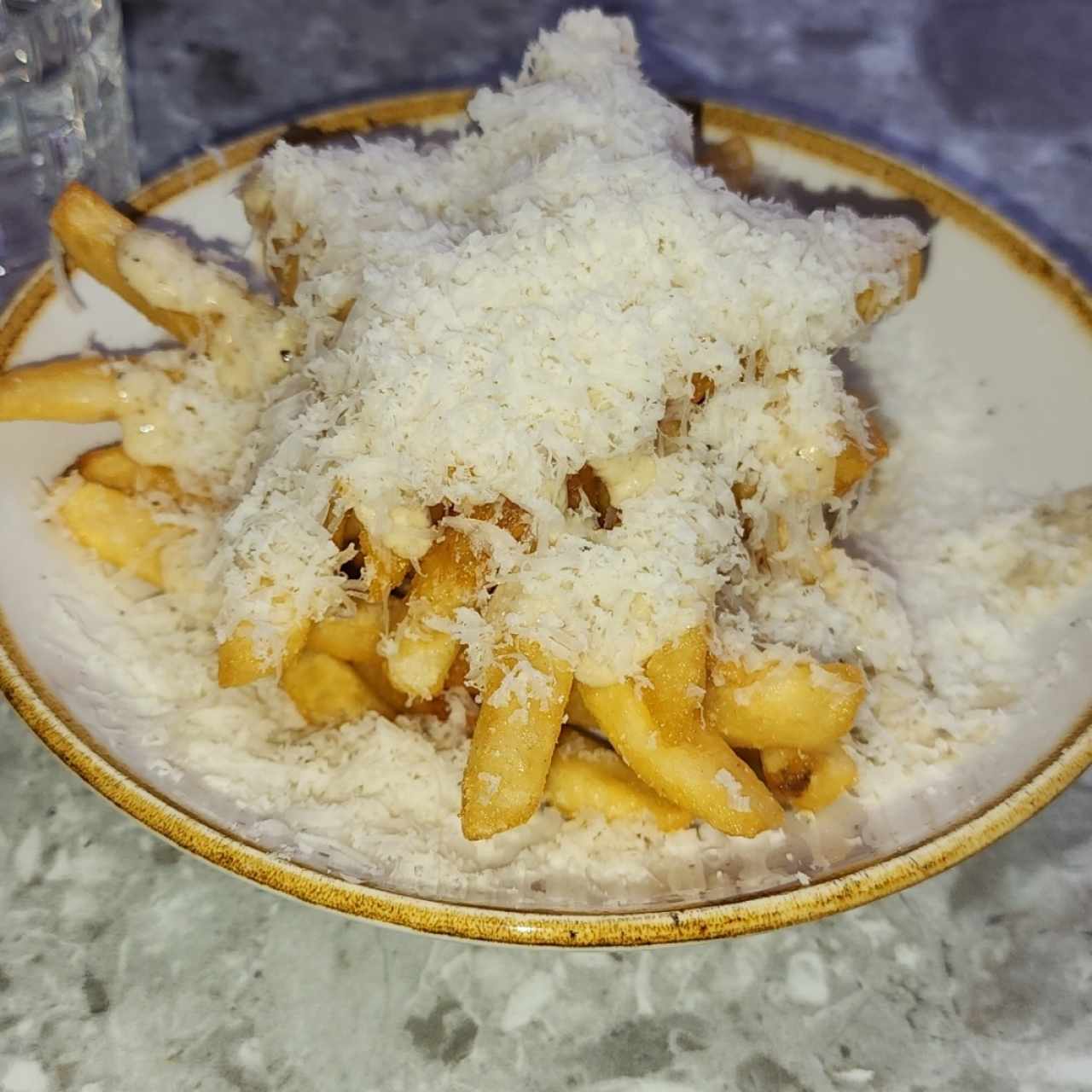 PARMESAN TRUFFLE FRIES