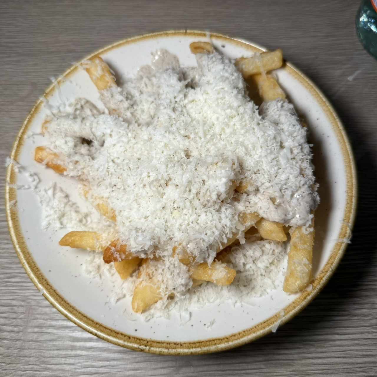 PARMESAN TRUFFLE FRIES