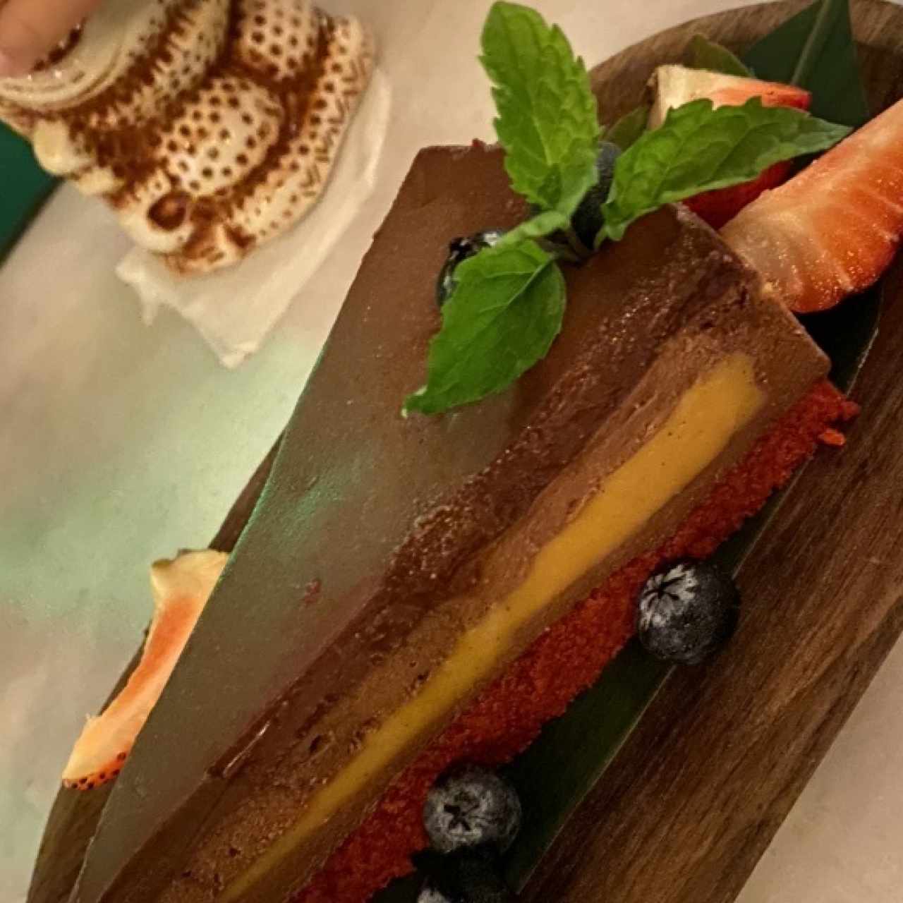 Torta de Chocolate con Caramelo de Maracuya