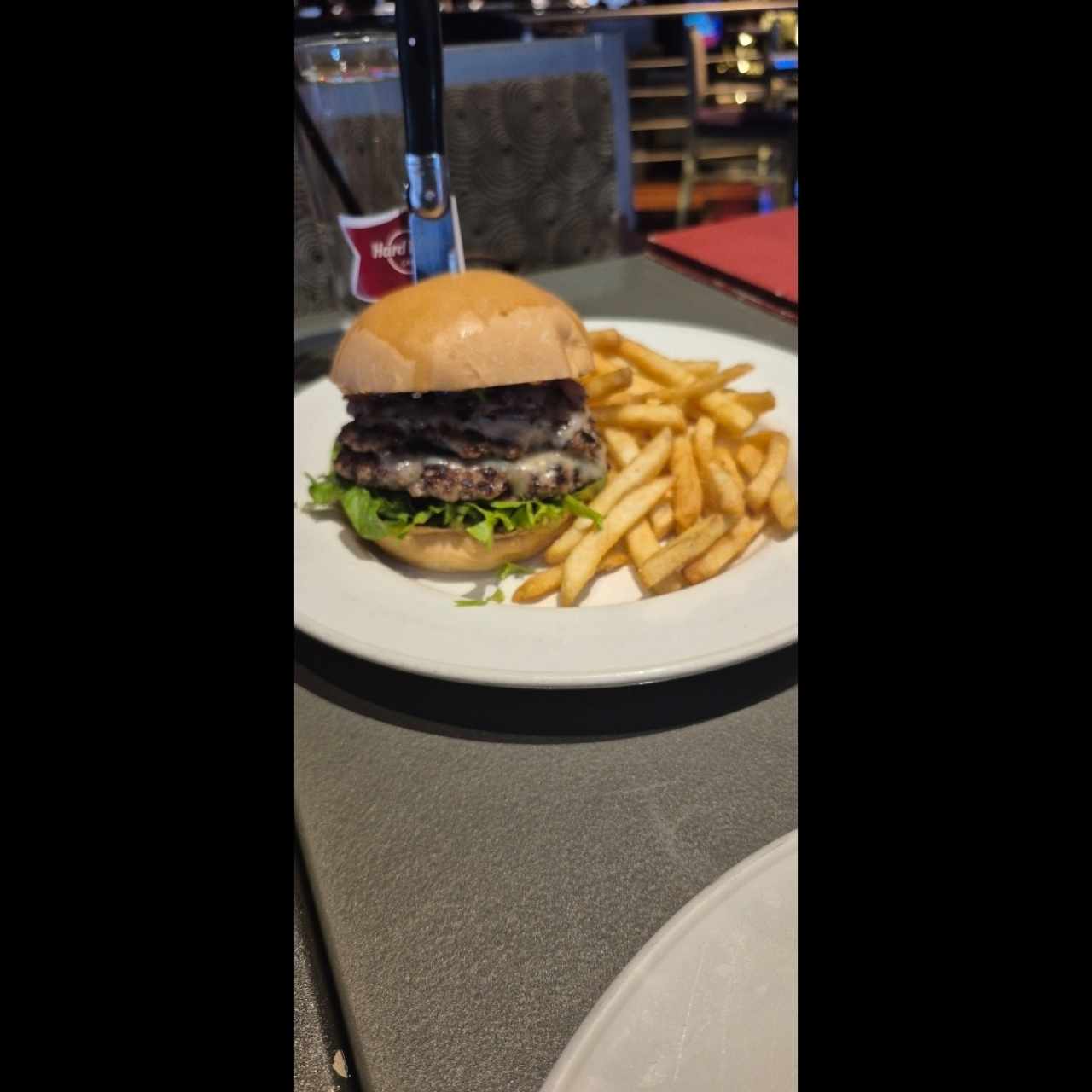 Messi Burger Experience The Taste of Victory ,Live greatness