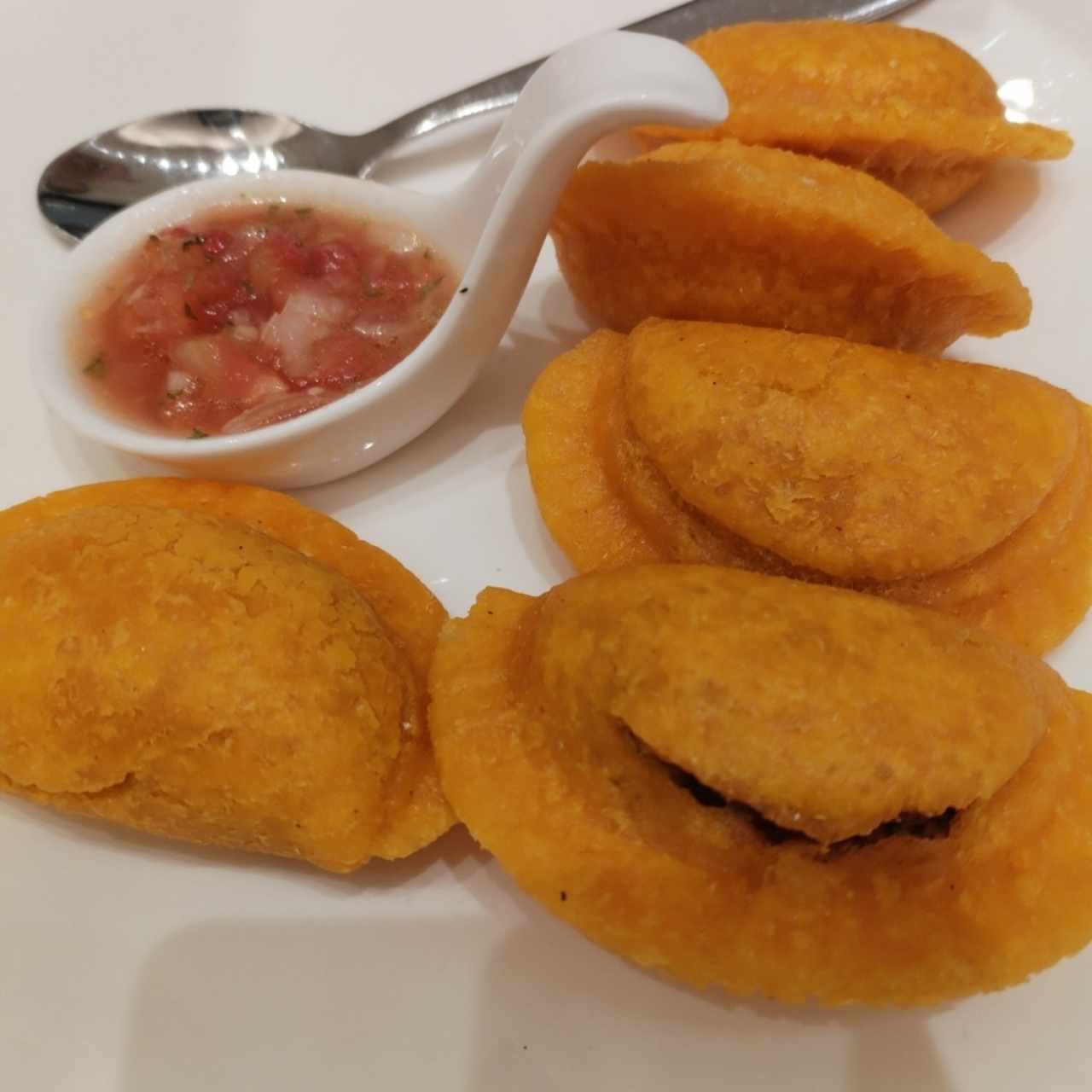 Empanadita de Maíz Con Carne