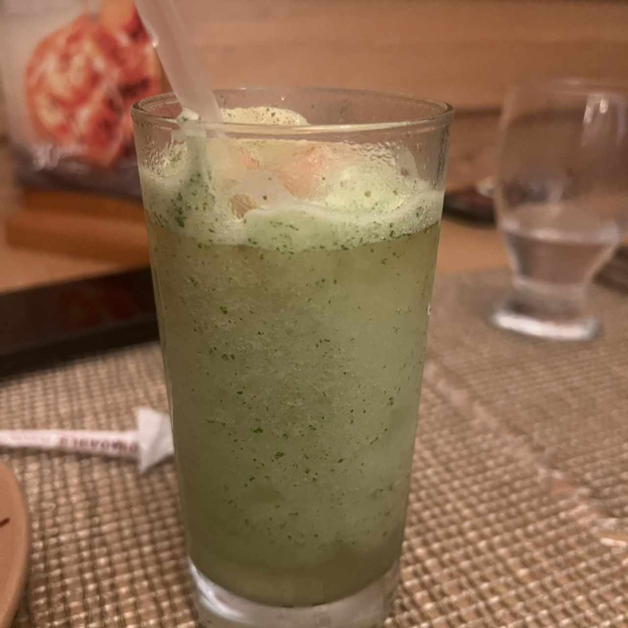 Limonada de hierbabuena