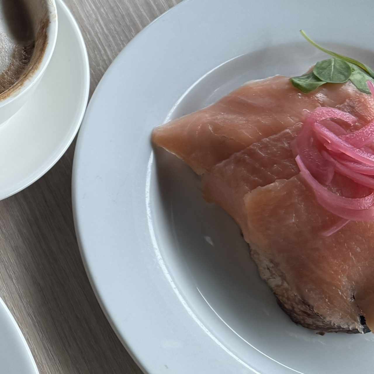 Tostadas - Salmón Toast