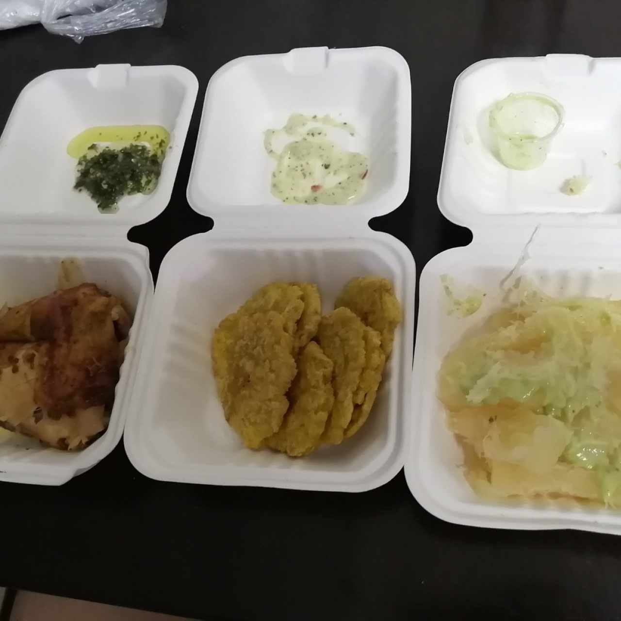 Combo pollo asado yuca y patacon