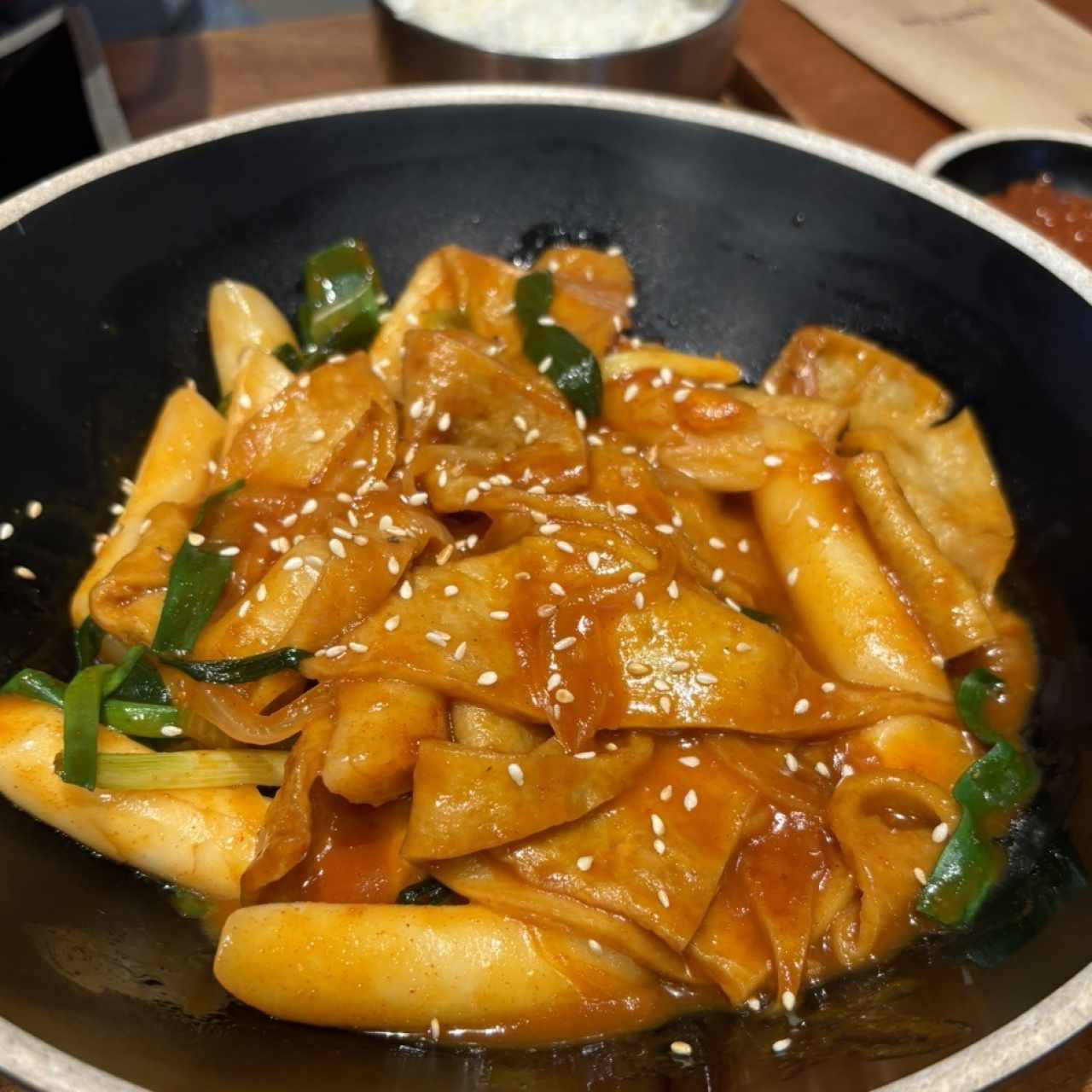 ROSE TTEOKBOKKI