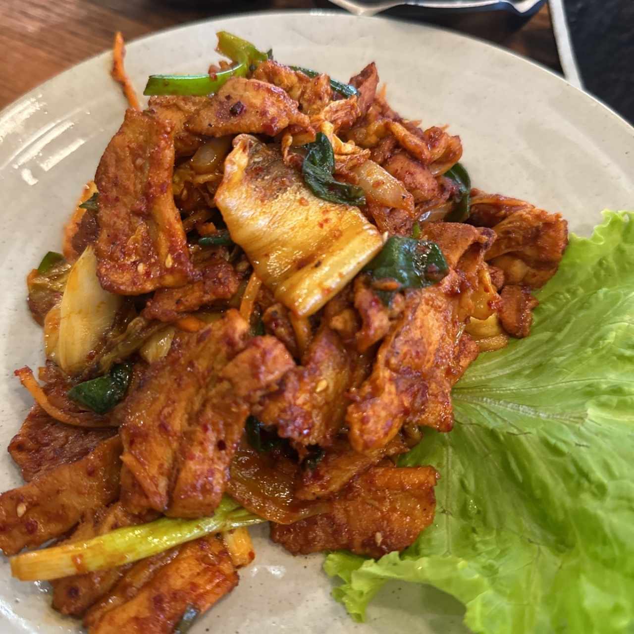 Cerdo con kimchi 