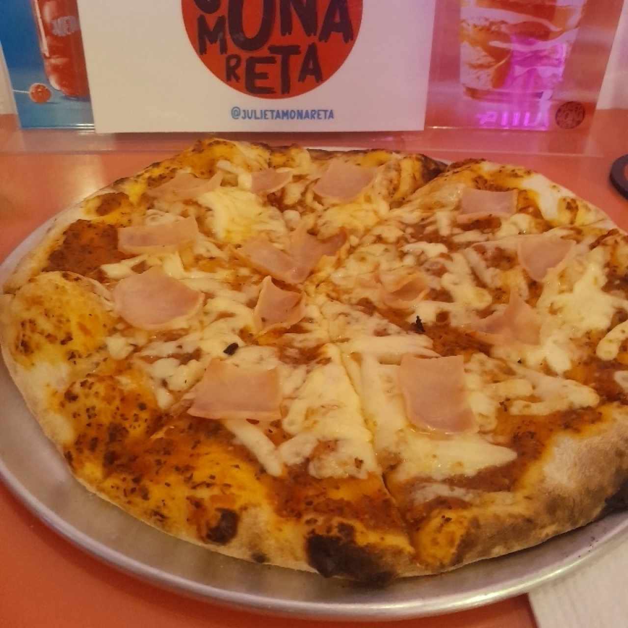 Pizzas - Julieta en Madrid