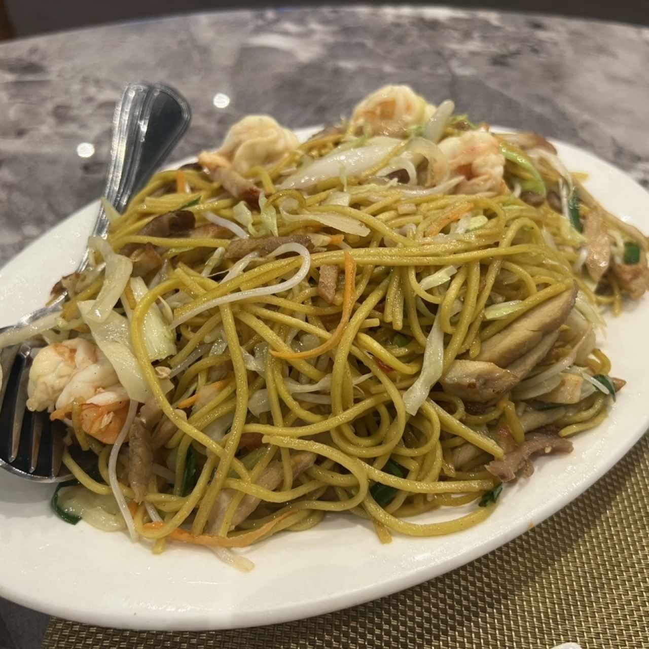 Chow mein combinación