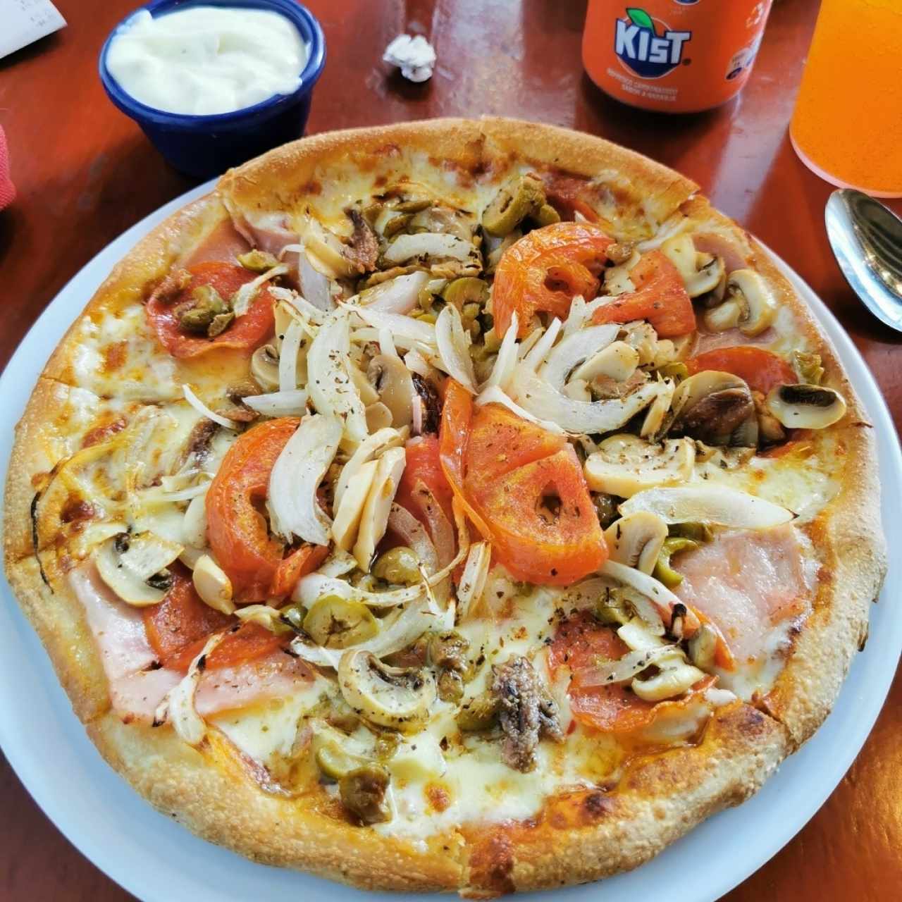 Pizzas especiales - Pizza atheniense