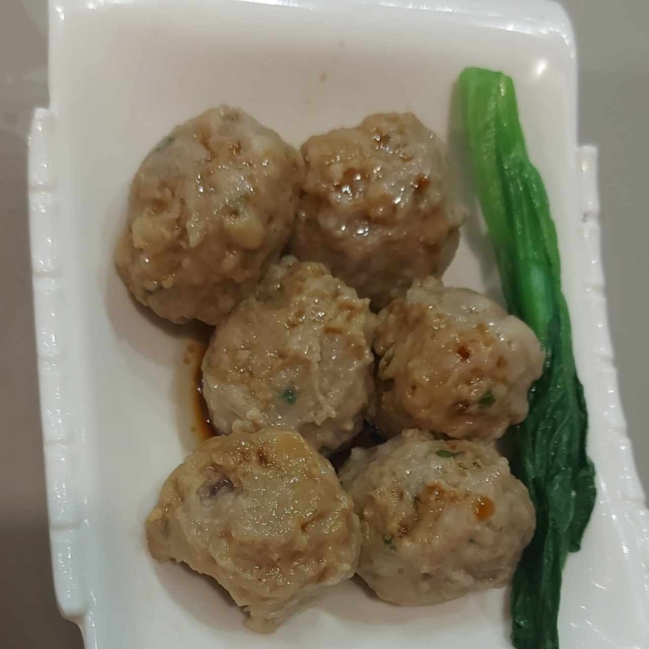 BOLITAS DE CARNE 6 UNIDADES