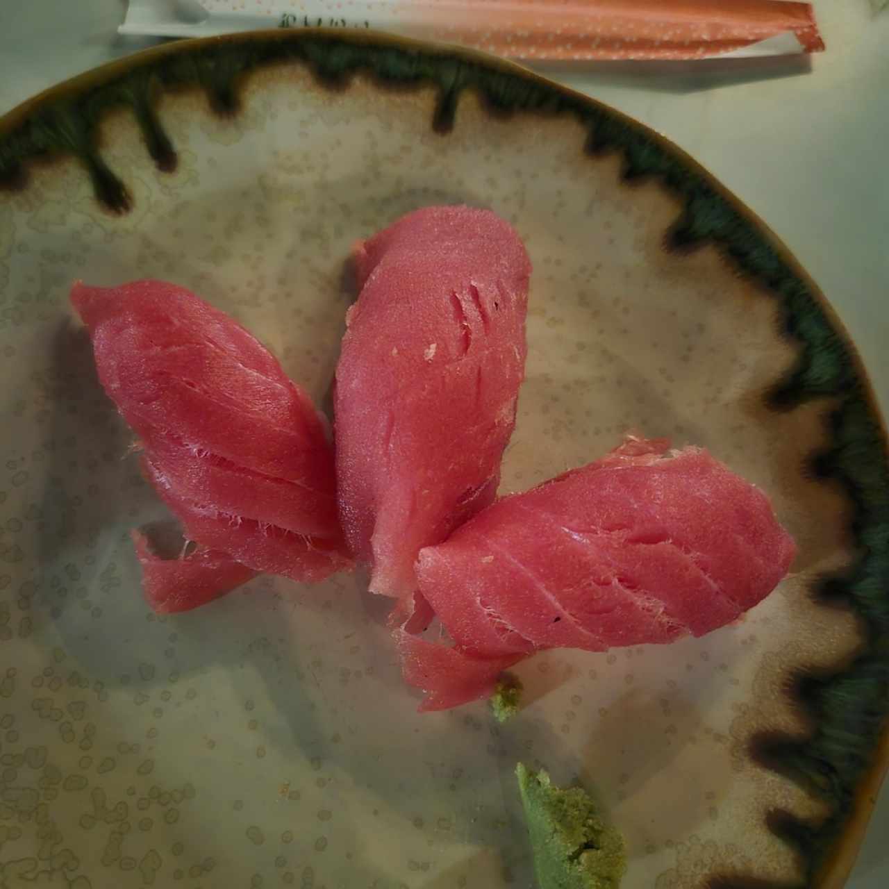 tuna nigiri