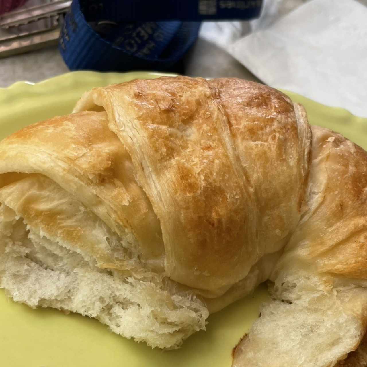 Croissant de Mantequilla