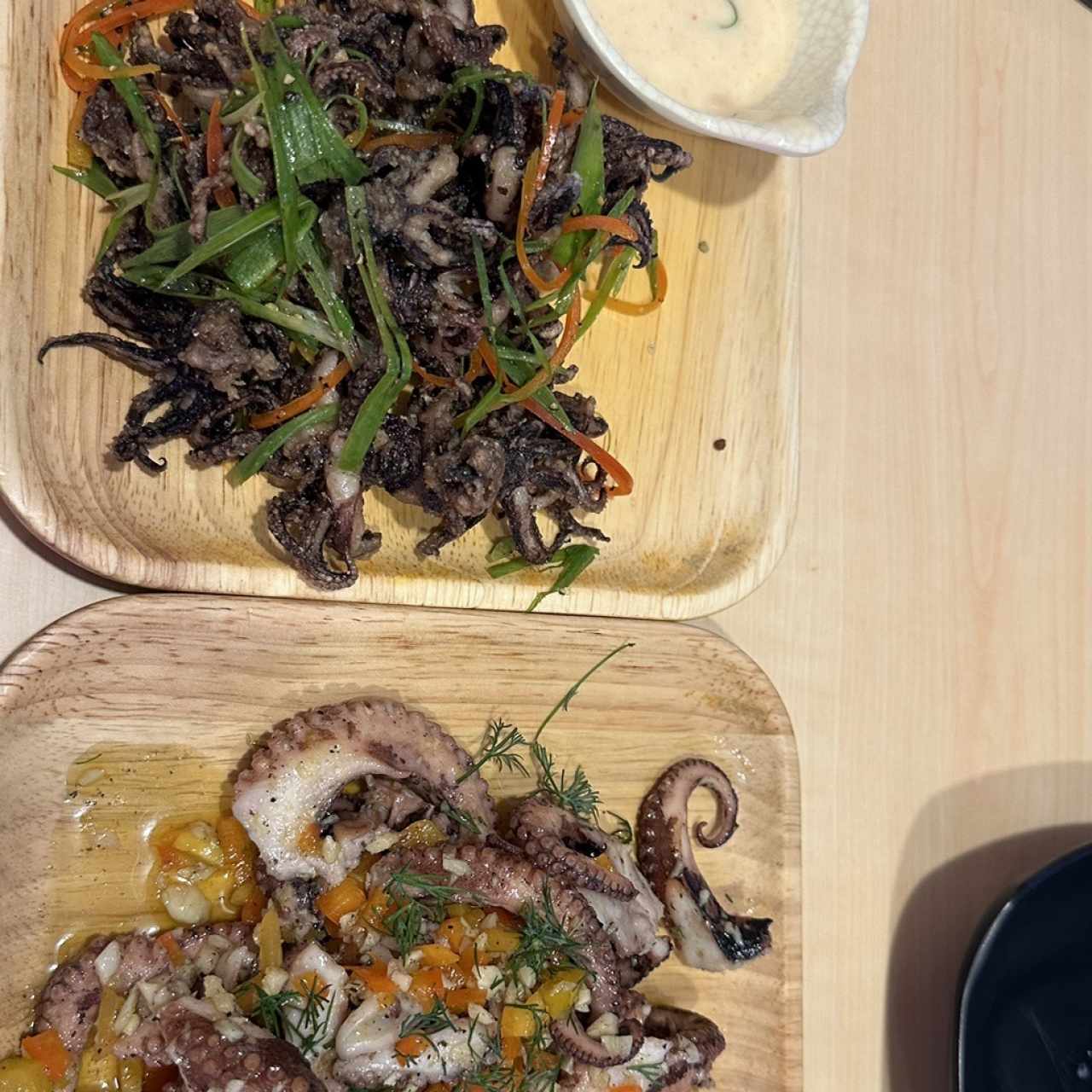 Arañitas esilo vietman y Baby pulpo al ajillo 