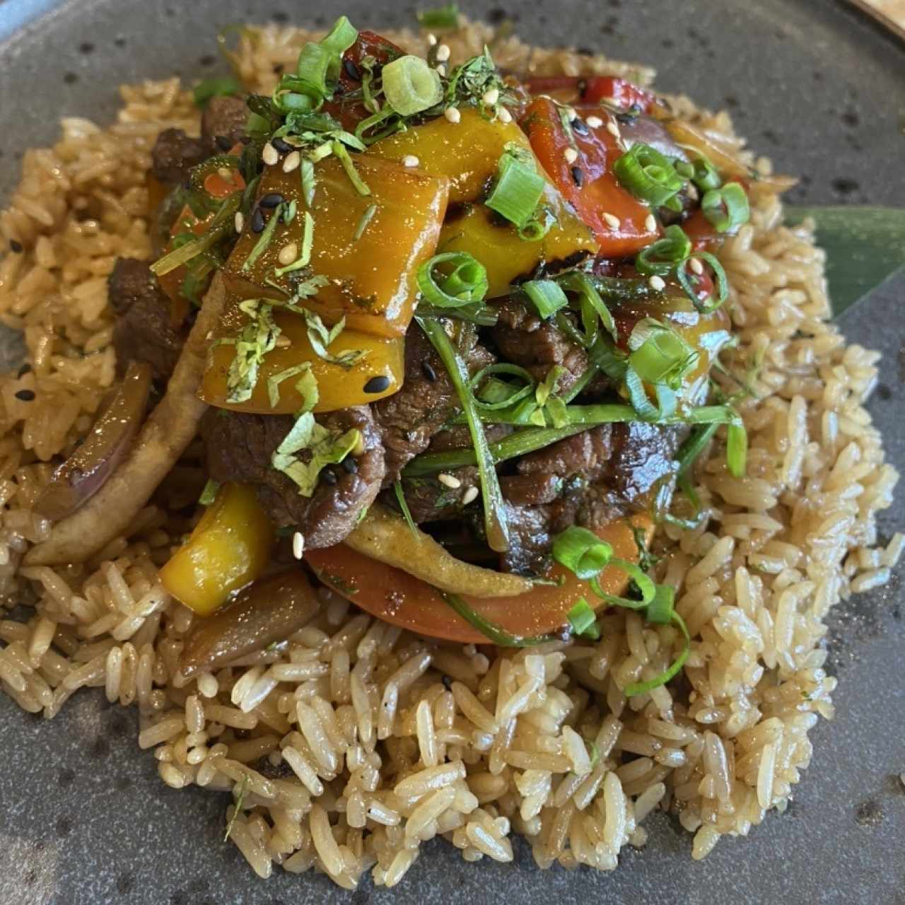 Lomo saltado 