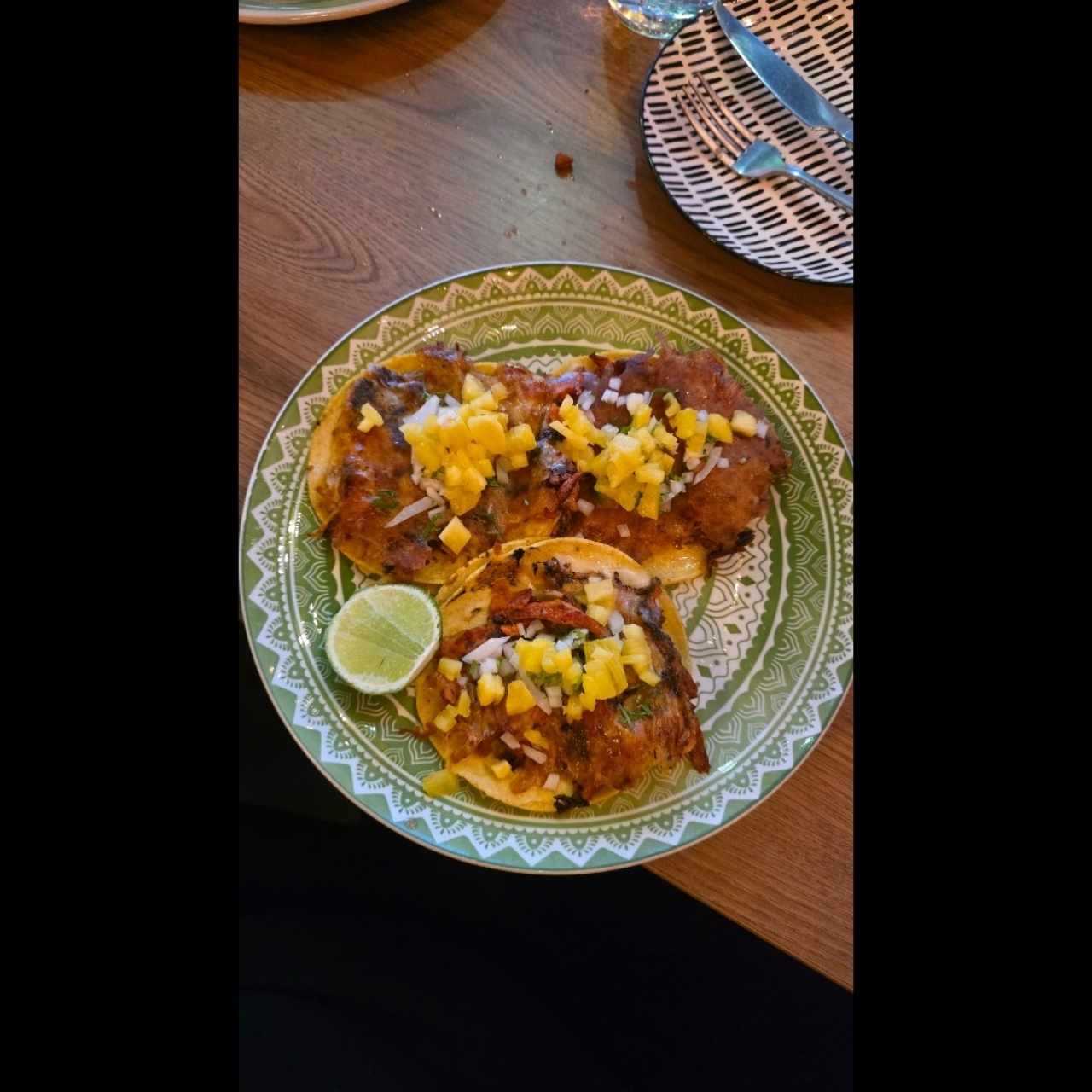 ORDEN DE 3 TACOS CON QUESO