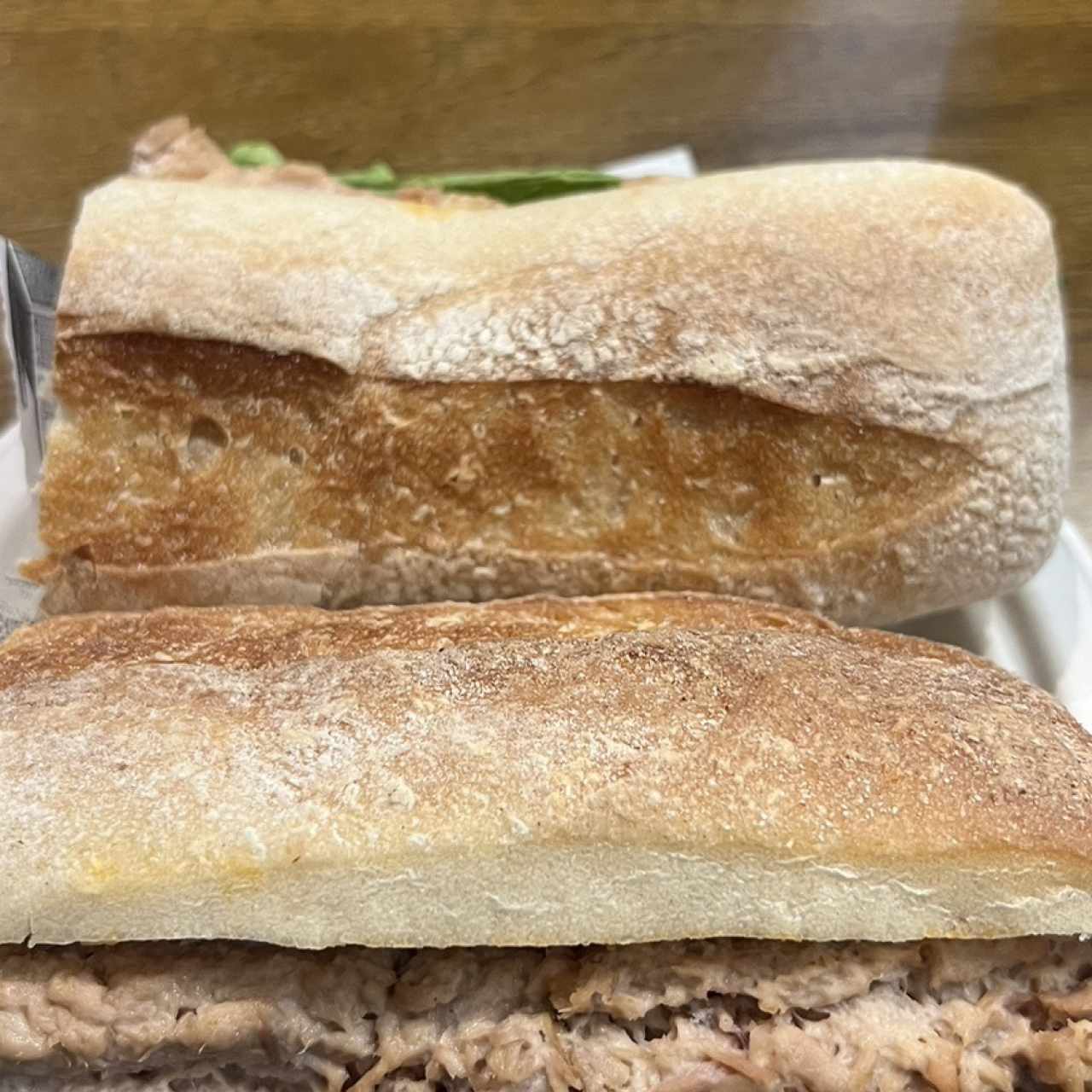 Baguette de atún