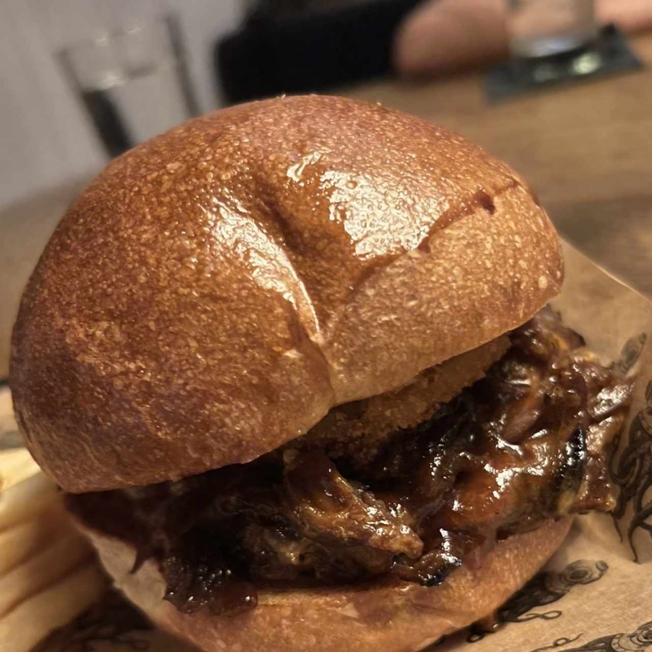 Las Burgers - BBQ STEAK SANDWICH