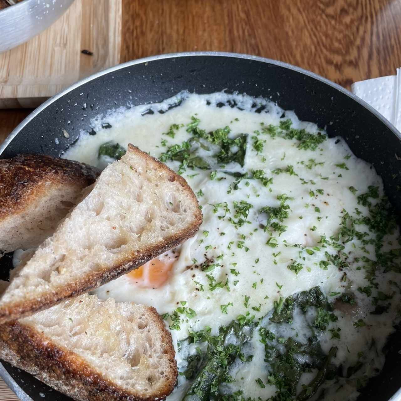 White shakshuka