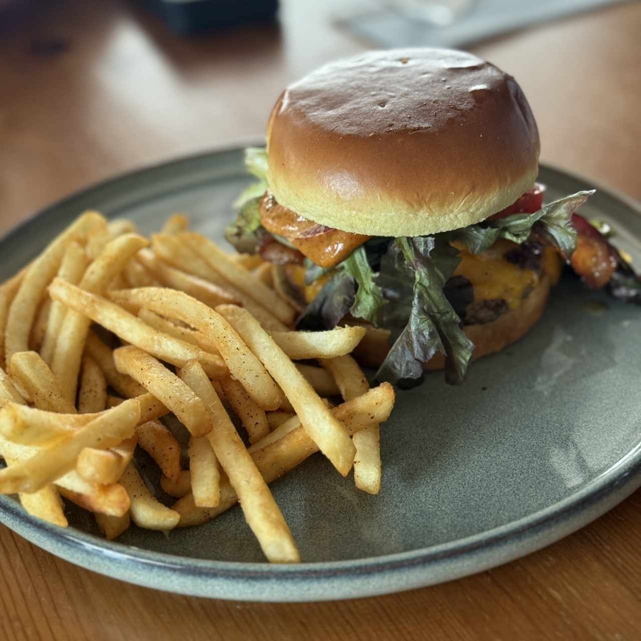 Momo Burger