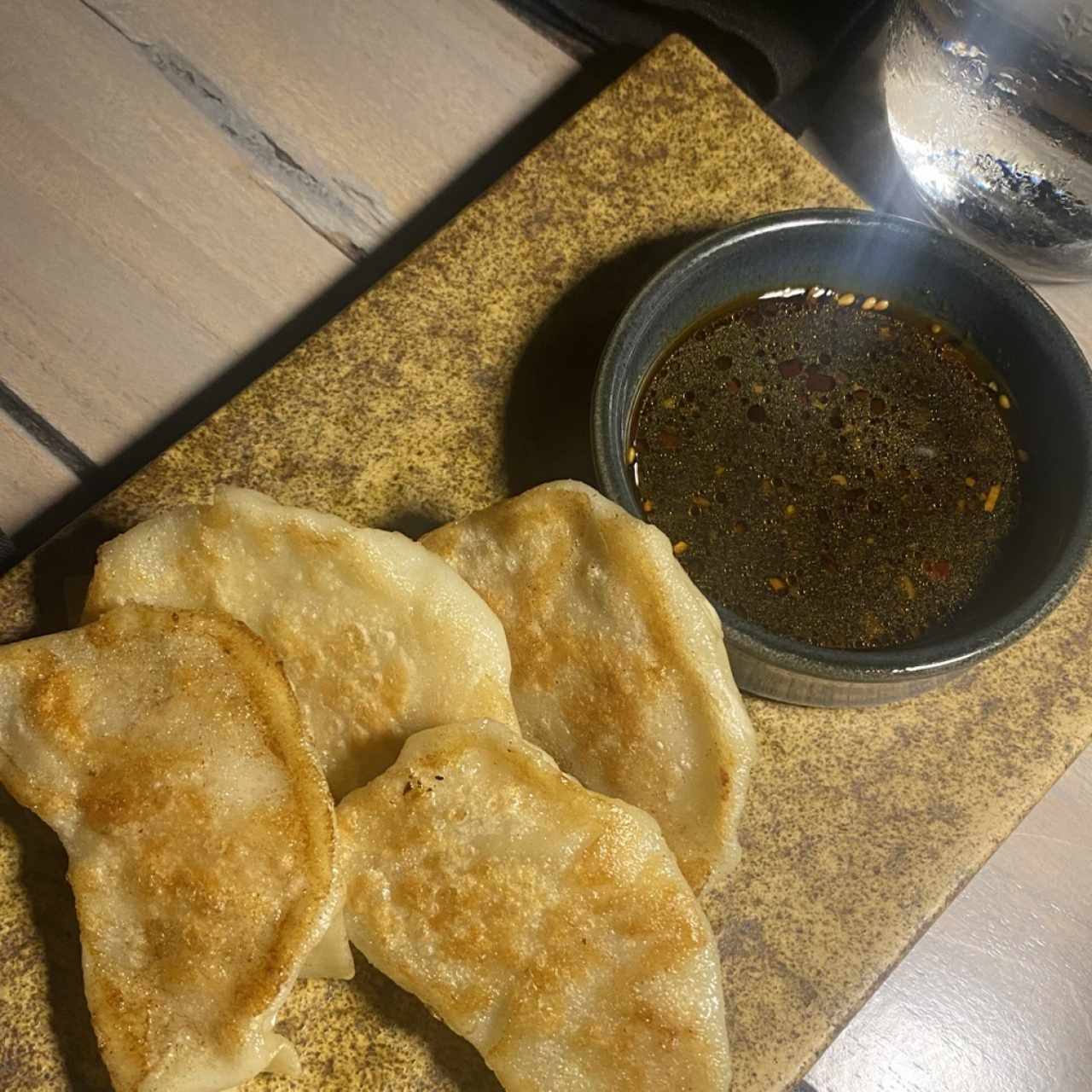 Gyoza Clásica (4 Unidades)