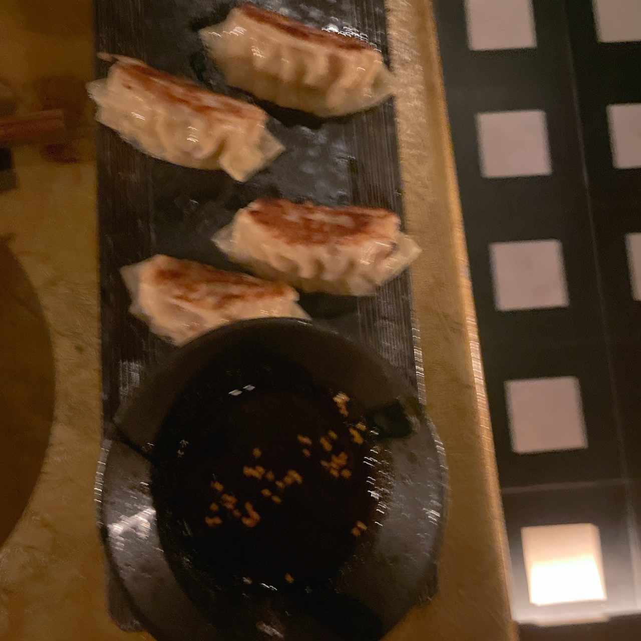Gyoza Clásica (4 Unidades)