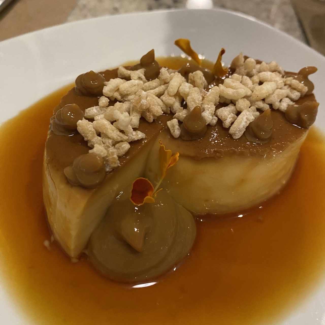 Flan de Coco con Manjar Blanco