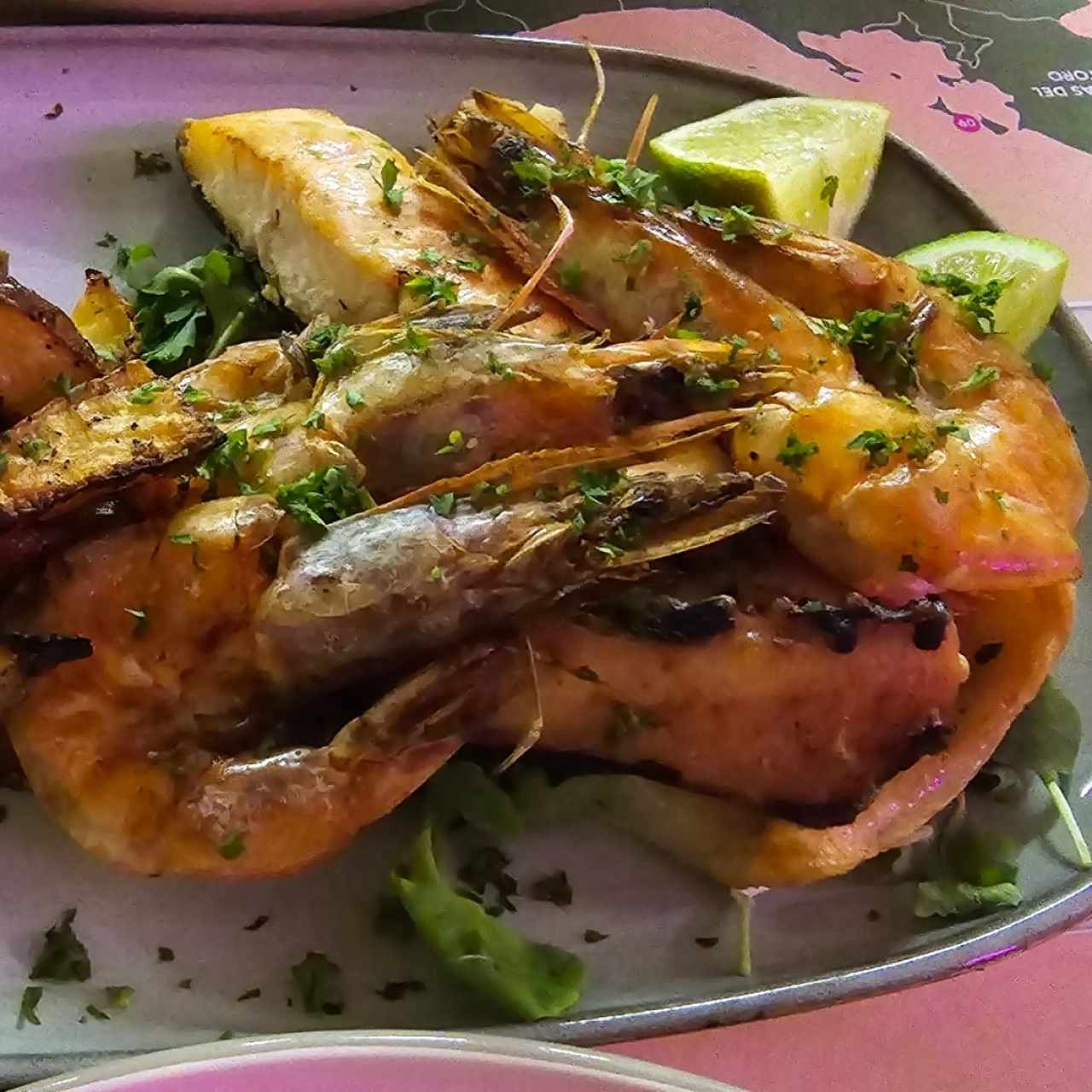 bandeja de mariscos