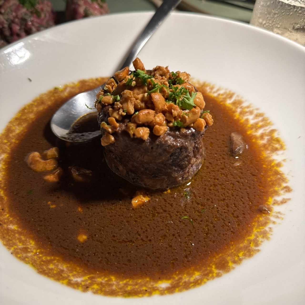 Cordero con cuchara
