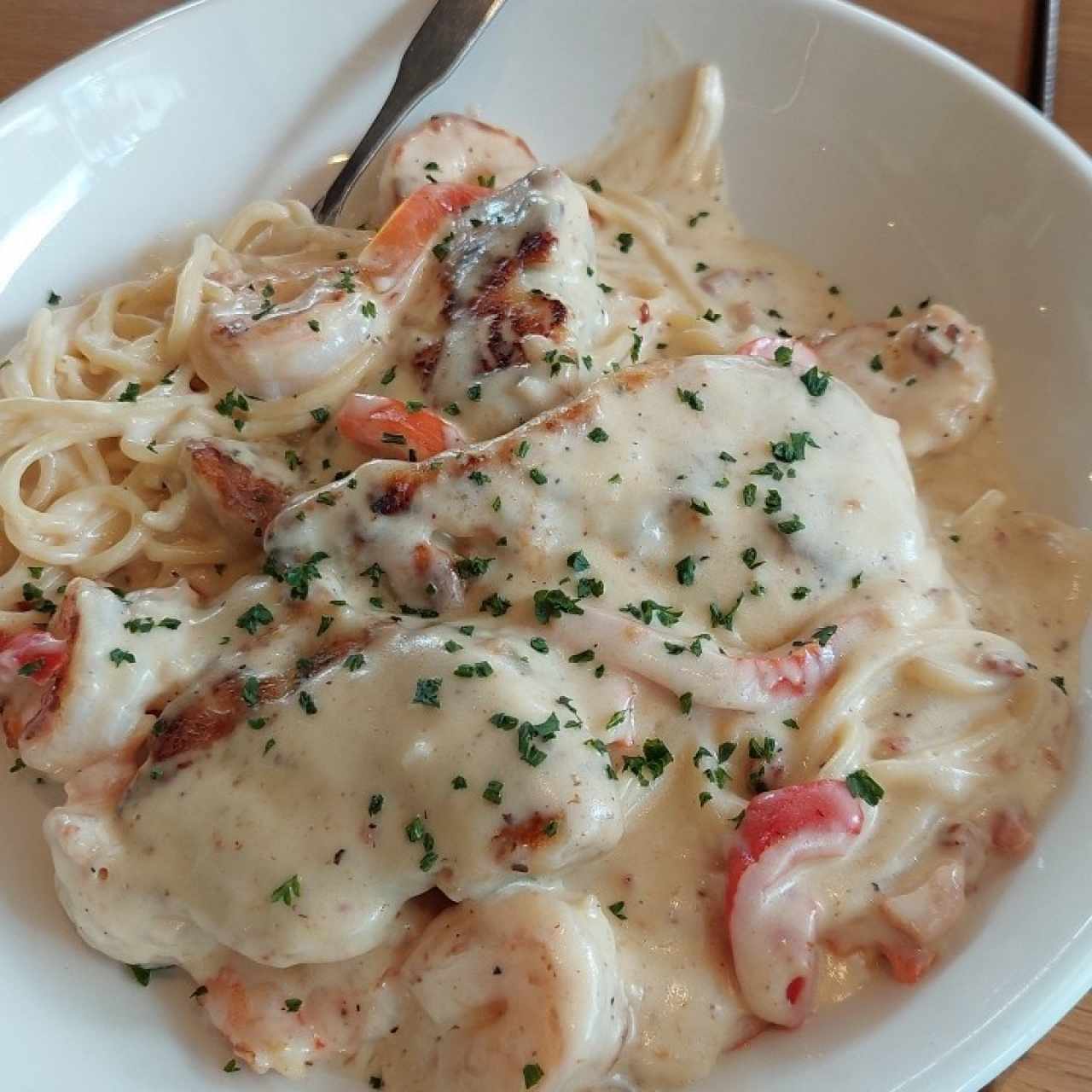 chichen shrimp carbonara