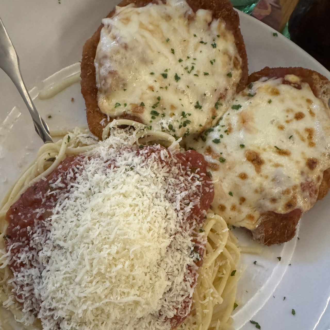 Classic Entreés - Chicken Parmigiana