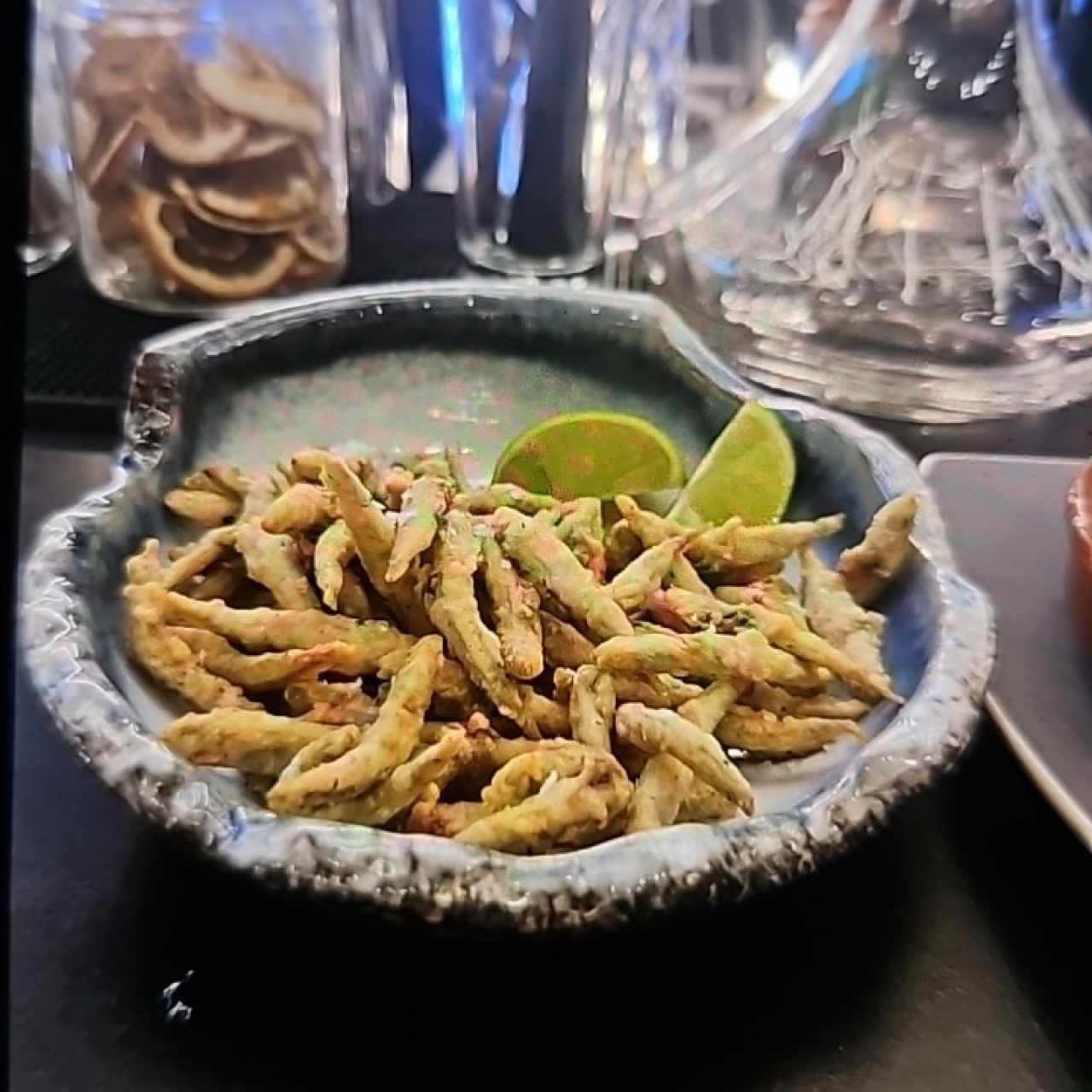 Boquerones Fritos con sal en escama