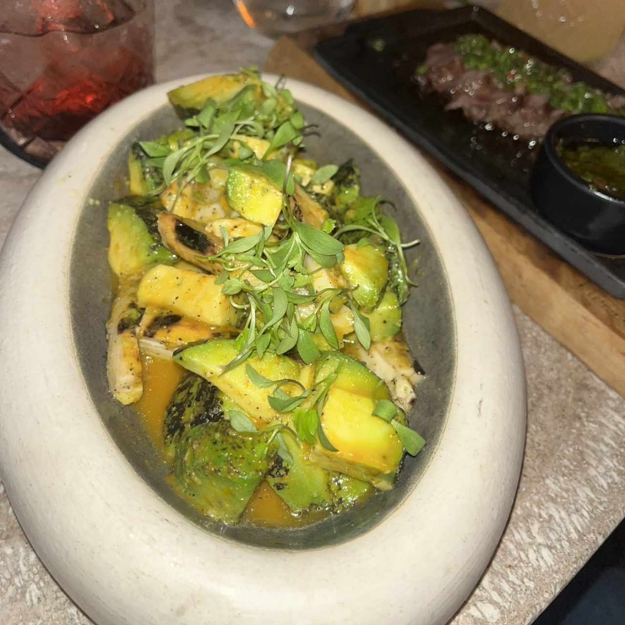 CEVICHE DE AGUACATE Y PALMITO AHUMADO