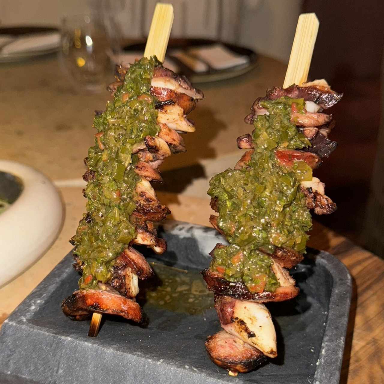 BROCHETA DE PULPO Y CHORIZO